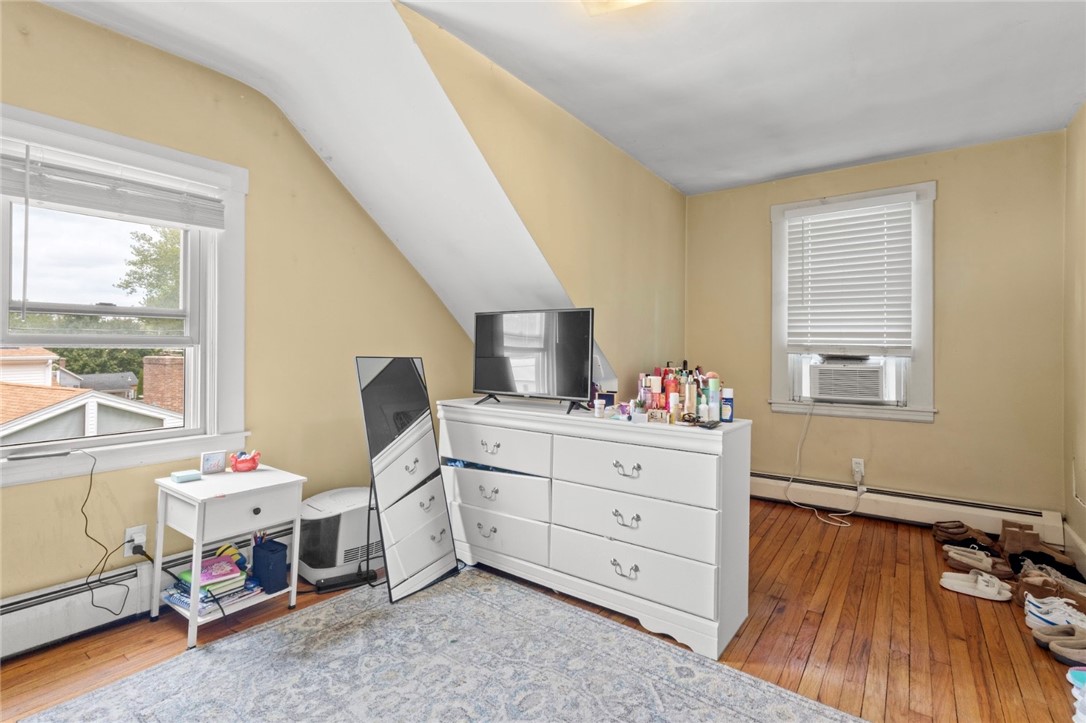 28 Crowell Street Cumberland, RI 02864 - Photo 12 of 24