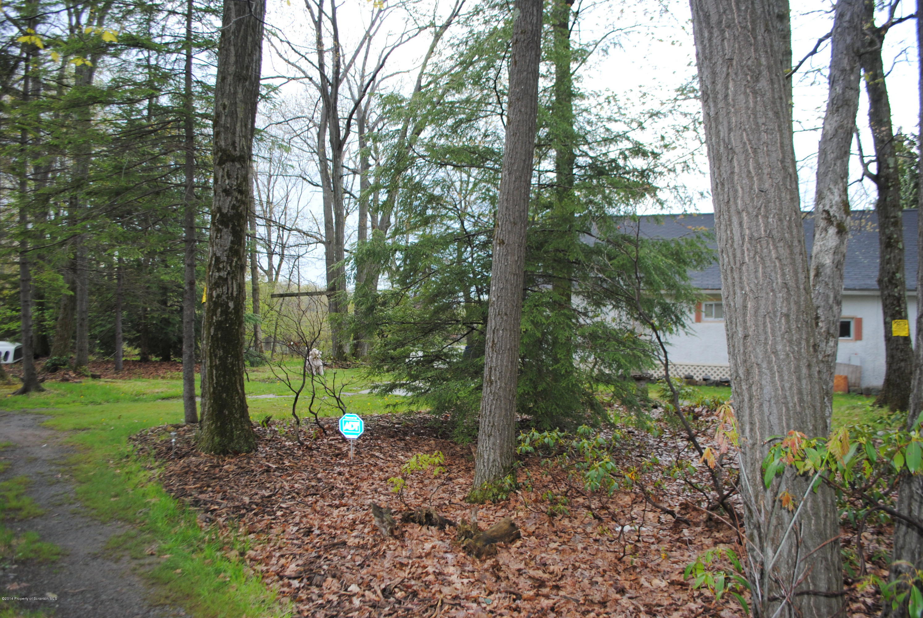 77 Little Lake Road Lake Ariel, PA 18436 - Photo 13 of 27 Gallery Image 13