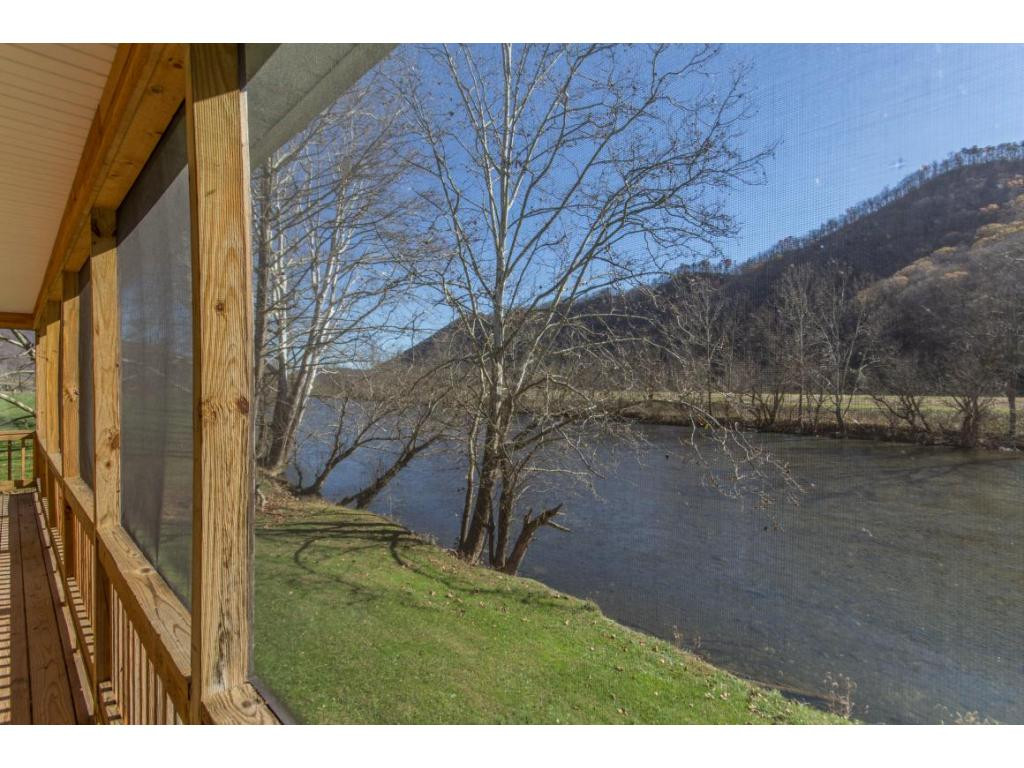 11350 Mendota Road Abingdon, VA 24210 - Photo 5 of 25 View of River