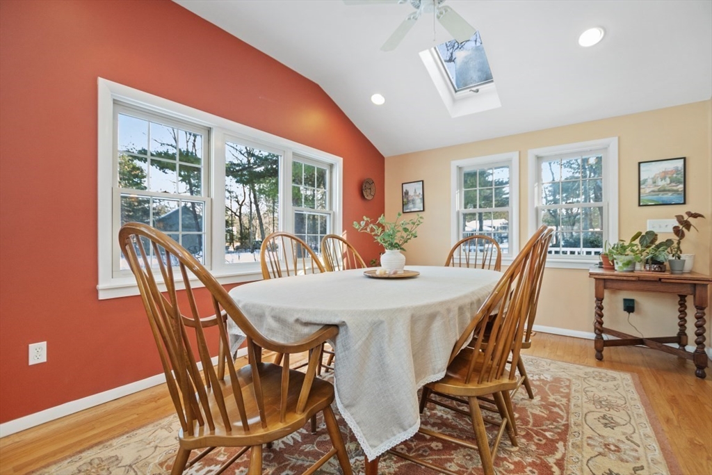 11 Magnolia Road Sudbury, MA 01776 - Photo 12 of 36 Gallery Image 12
