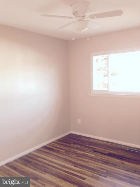 3923 Rayton Road Randallstown, MD 21133 - Photo 22 of 30 Bedroom