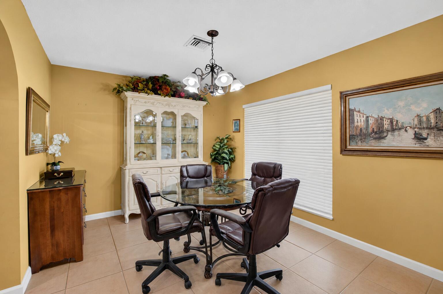 200 Southwest 7th Avenue Boca Raton, FL 33486 - Photo 9 of 14 Dining Room