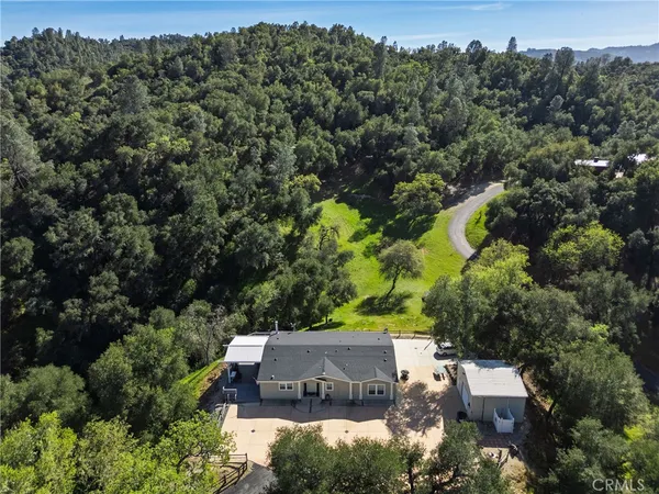 $1,049,000 | 5550 Las Tablas Bay Drive, Paso Robles, CA 93446