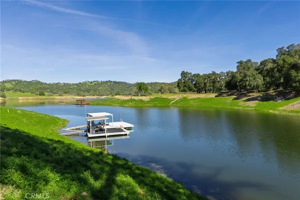 $1,049,000 | 5550 Las Tablas Bay Drive, Paso Robles, CA 93446