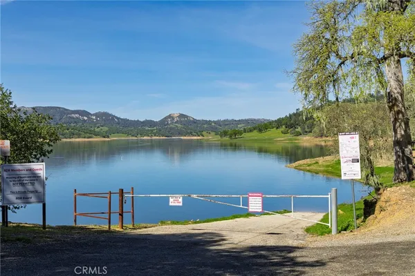 $1,049,000 | 5550 Las Tablas Bay Drive, Paso Robles, CA 93446