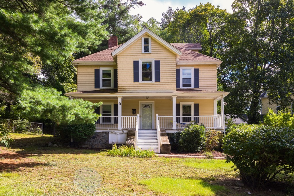 9 Belfry Terrace Lexington, MA 02421 - Photo 3 of 23 a front view of a house with a yard