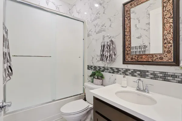 $899,000 | 2925 Fuchsia Drive, Lodi, CA 95242