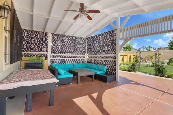 $899,000 | 2925 Fuchsia Drive, Lodi, CA 95242