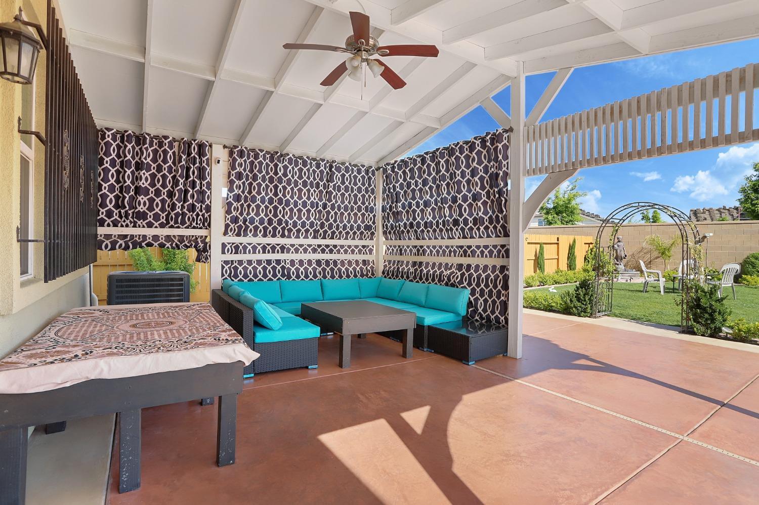 2925 Fuchsia Drive Lodi, CA 95242 - Photo 35 of 44 a outdoor space with furniture