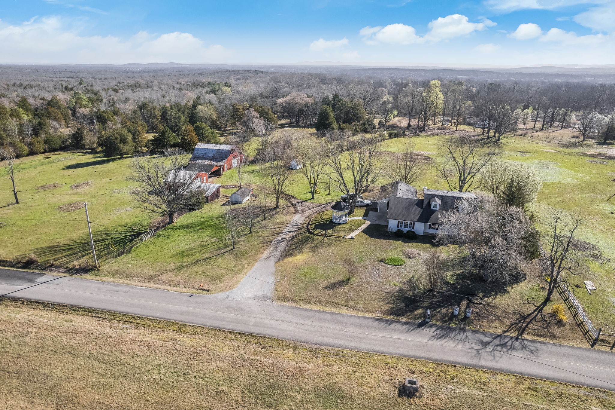 8435 Hutson Road Christiana, TN 37037 - Photo 6 of 10 Gallery Image 6