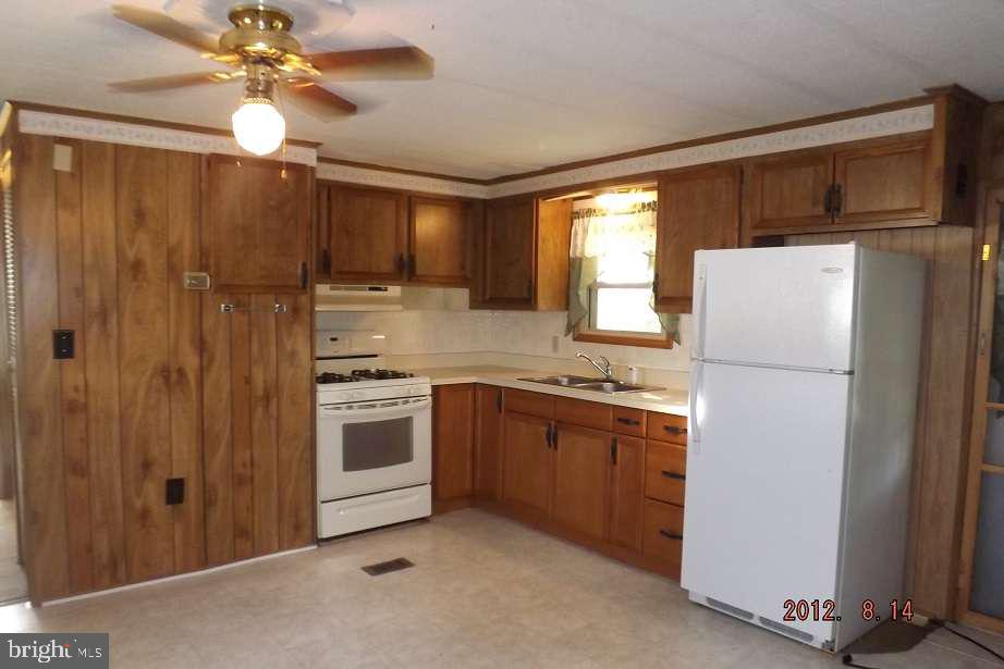 3720 Davidsburg Road Dover, PA 17315 - Photo 3 of 14