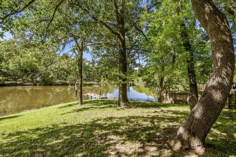 $429,500 | 101 Tony Lane, Huntsville, TX 77320
