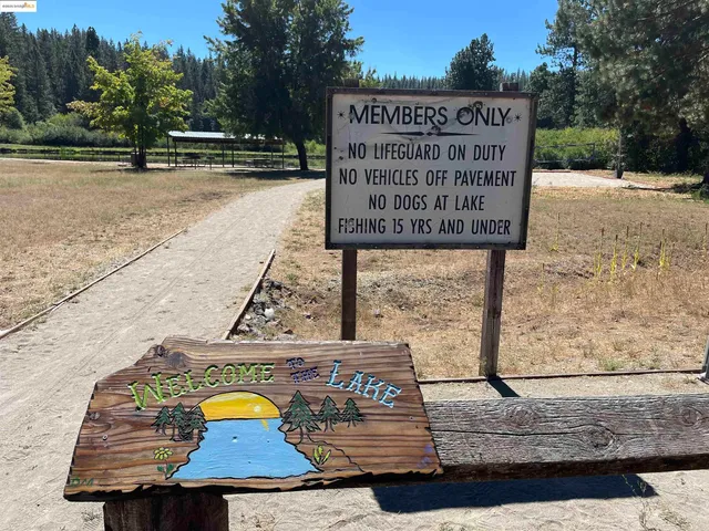 a view of outdoor space with sign board