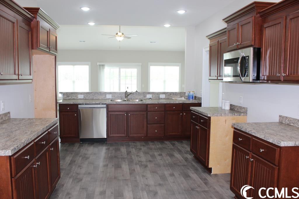 972 Log Cabin Road Loris, SC 29569 - Photo 6 of 24 Gallery Image 6