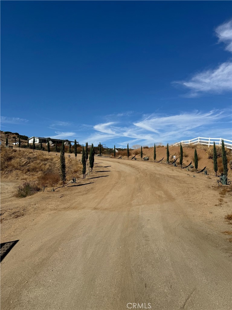 22881 Arrow Road Nuevo, CA 92567 - Photo 2 of 10
