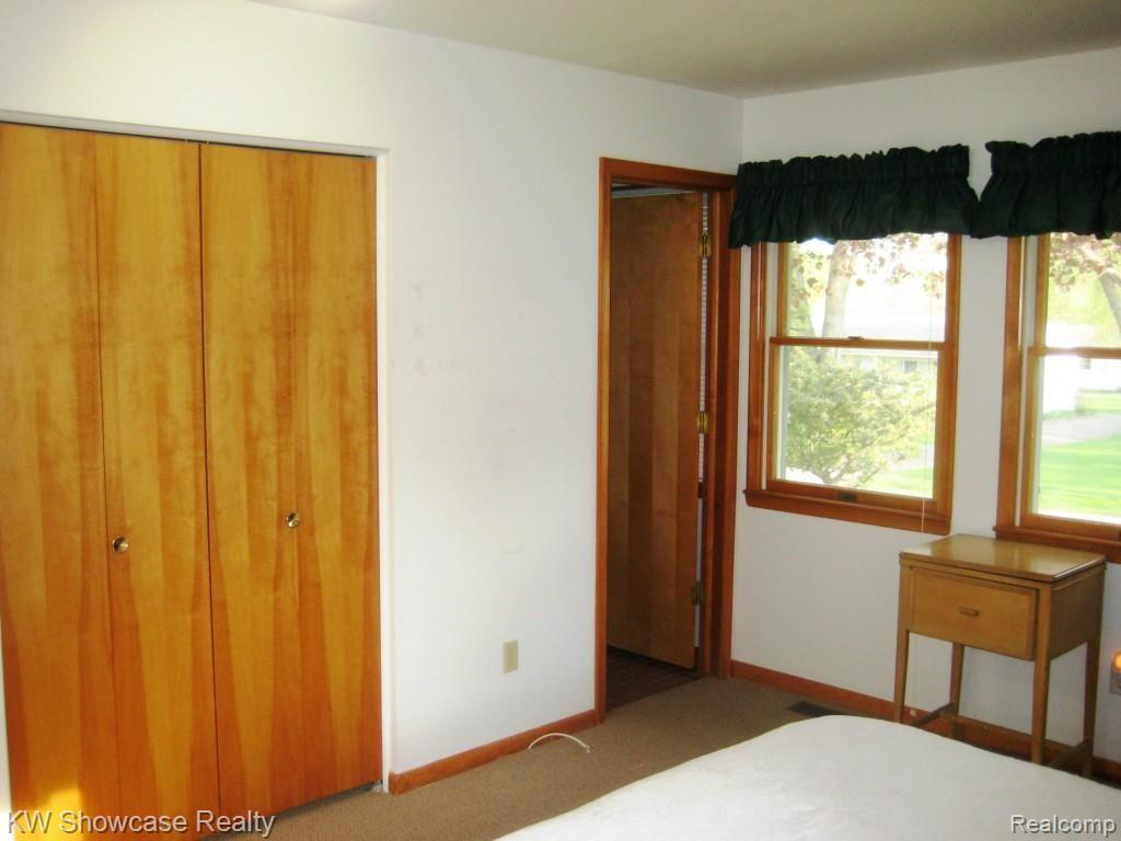 3172 Wanamaker Road Waterford, MI 48328 - Photo 9 of 9