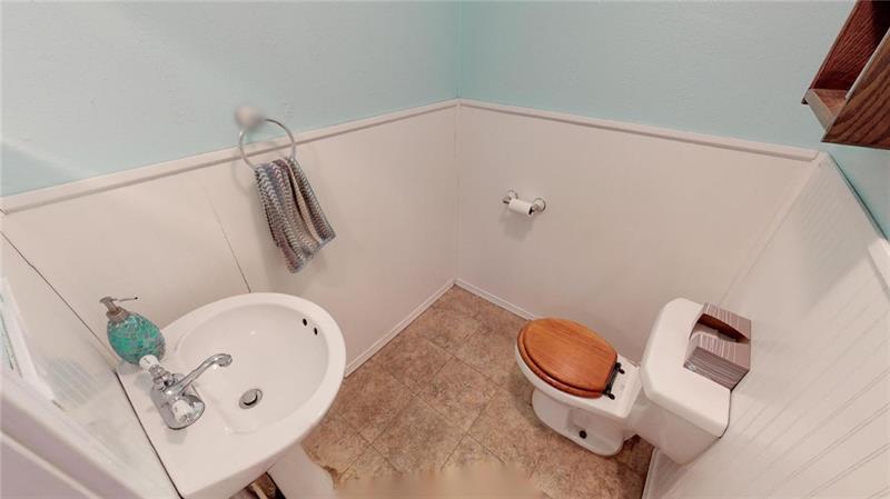 453 North Chestnut Street Butler, PA 16001 - Photo 11 of 22 Gallery Image 11