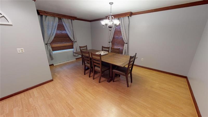 453 North Chestnut Street Butler, PA 16001 - Photo 5 of 22 Gallery Image 5