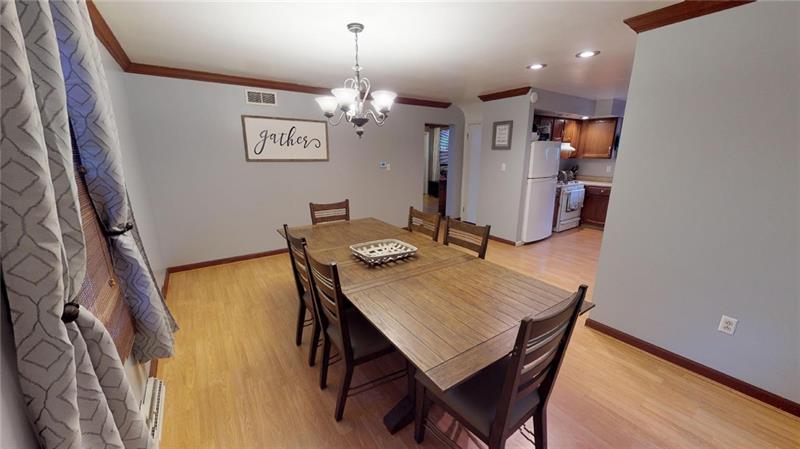 453 North Chestnut Street Butler, PA 16001 - Photo 7 of 22 Gallery Image 7