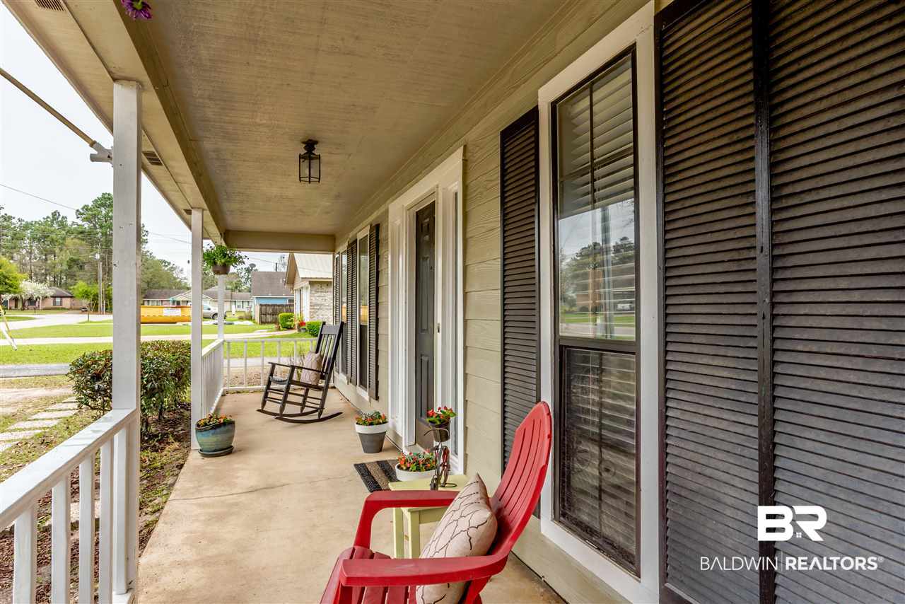 105 Richmond Road Daphne, AL 36526 - Photo 5 of 34
