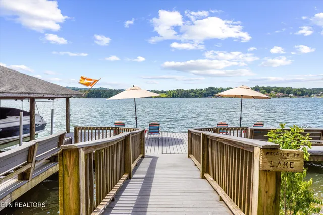 $4,600,000 | 902 Twin Coves Circle, Lenoir City, TN 37772
