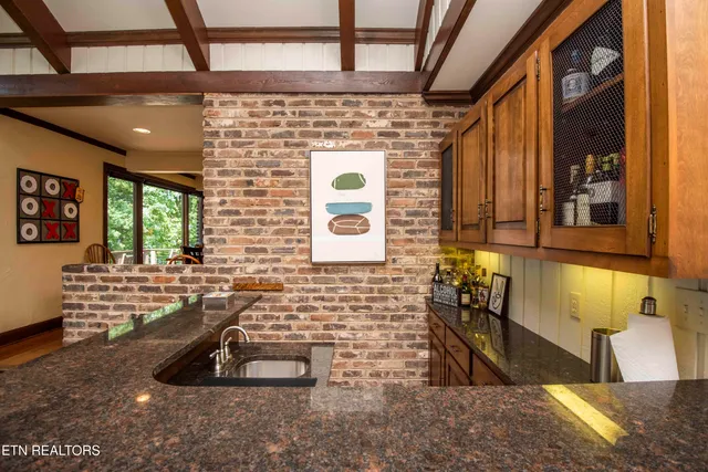 $4,600,000 | 902 Twin Coves Circle, Lenoir City, TN 37772