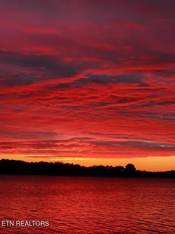 $4,600,000 | 902 Twin Coves Circle, Lenoir City, TN 37772