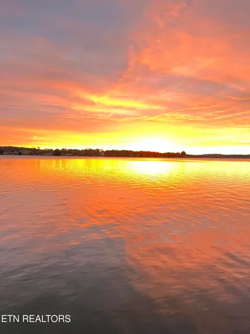 $4,600,000 | 902 Twin Coves Circle, Lenoir City, TN 37772