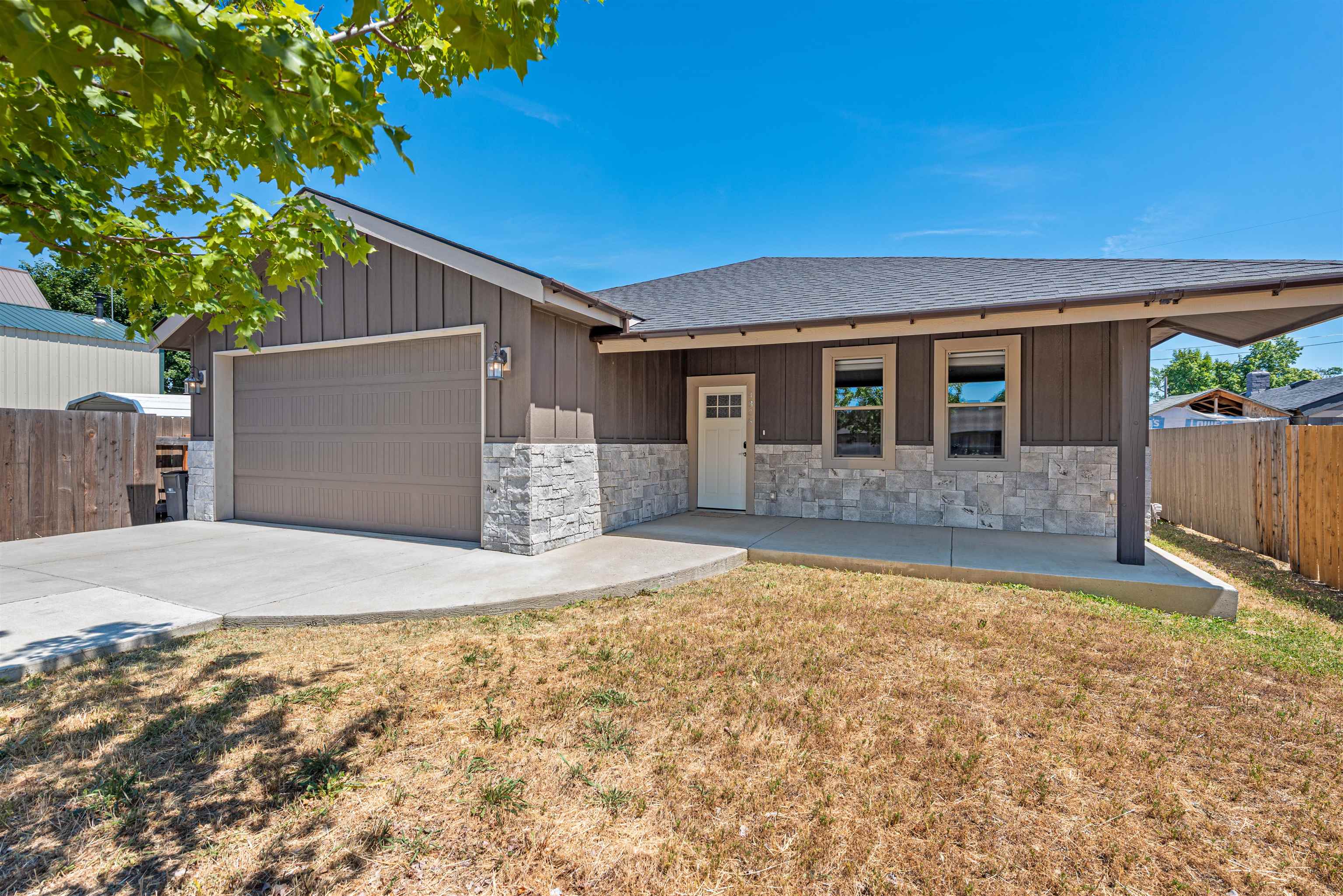 4308 North Avalon Road Spokane Valley, WA 99216 - Photo 2 of 23