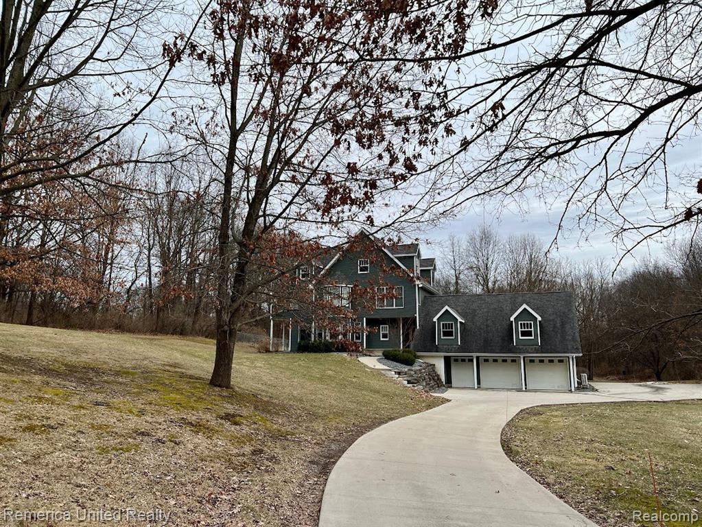 3997 Clyde Road Holly, MI 48442 - Photo 2 of 53