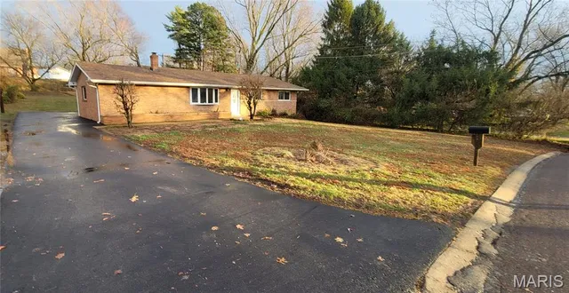 $189,900 | 12350 Centerbrook Drive, Black Jack, MO 63033