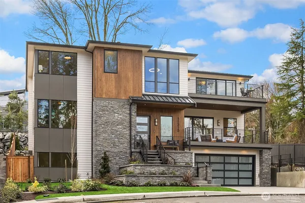 $3,570,000 | 11315 113th Place Northeast, Kirkland, WA 98033
