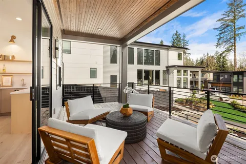 $3,570,000 | 11315 113th Place Northeast, Kirkland, WA 98033
