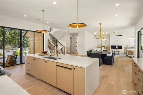 $3,570,000 | 11315 113th Place Northeast, Kirkland, WA 98033