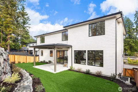 $3,570,000 | 11315 113th Place Northeast, Kirkland, WA 98033