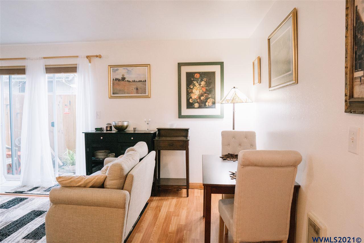3696 Bell Road Northeast Salem, OR 97301 - Photo 12 of 37 Gallery Image 12