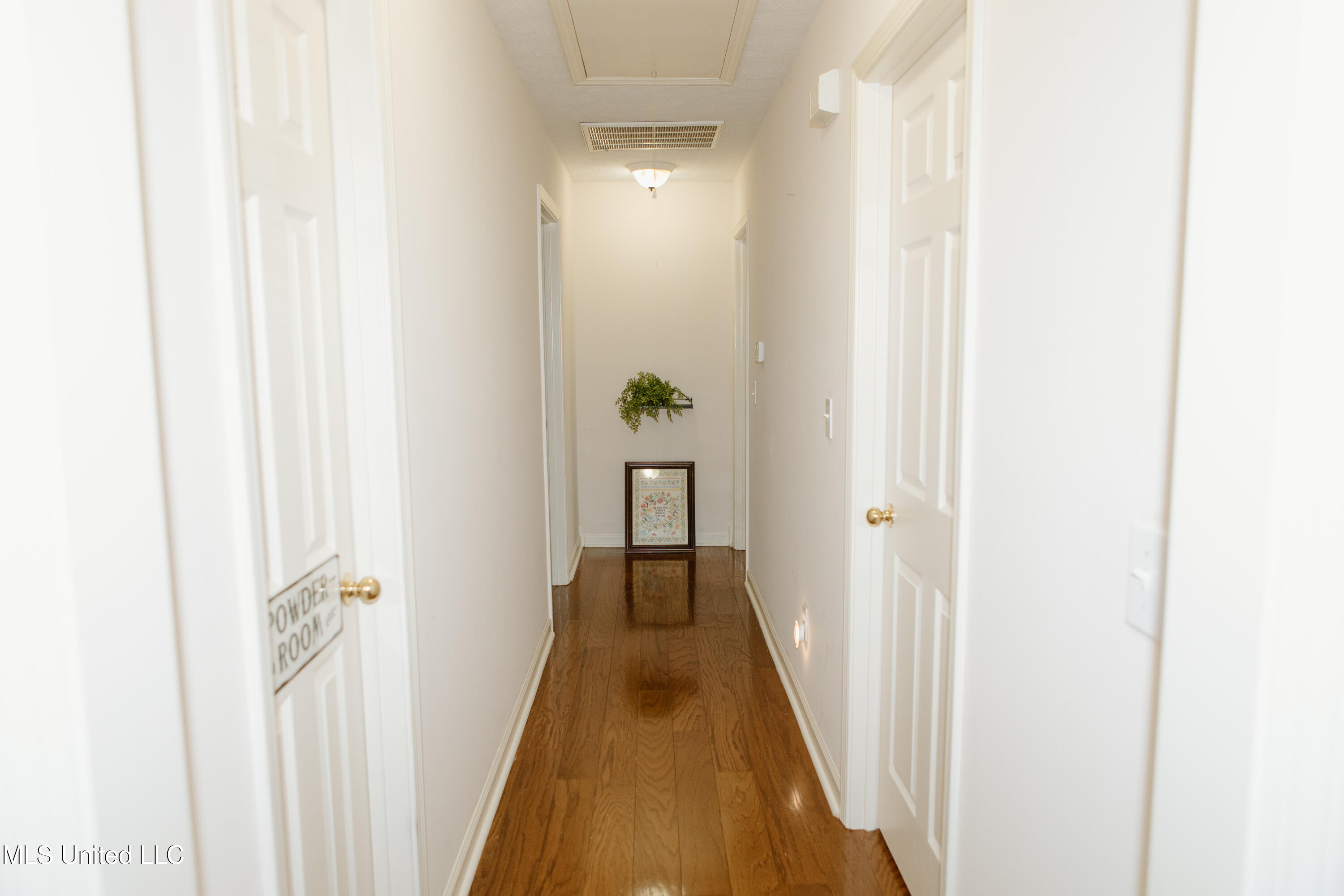 311 Longleaf Drive Flowood, MS 39232 - Photo 11 of 21 forthewild.bysammy-25