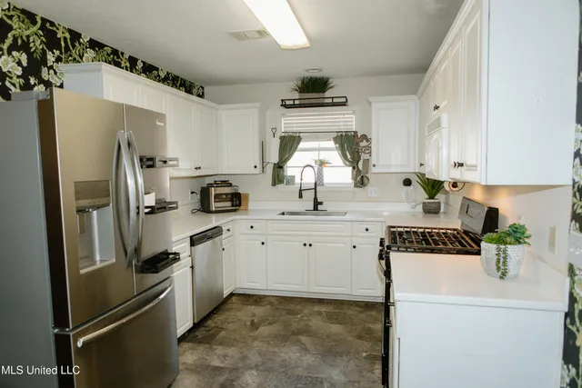 $289,000 | 311 Longleaf Drive, Flowood, MS 39232