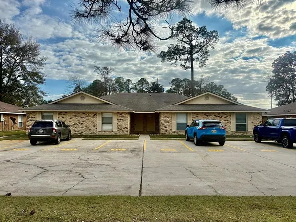 $1,200 | 898 Asheville Drive, Slidell, LA 70458