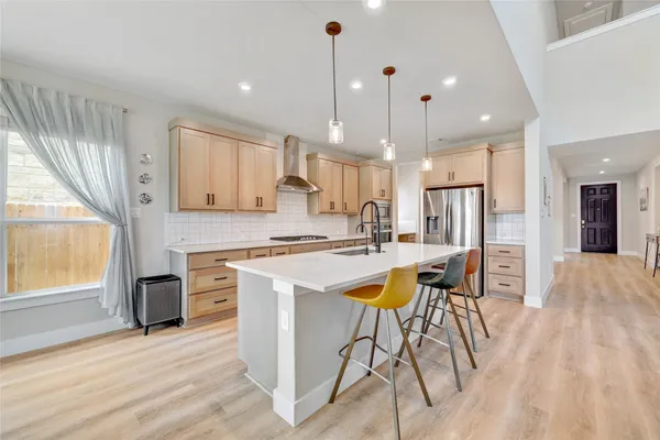 $3,350 | 317 Rock Knl Street, Liberty Hill, TX 78642