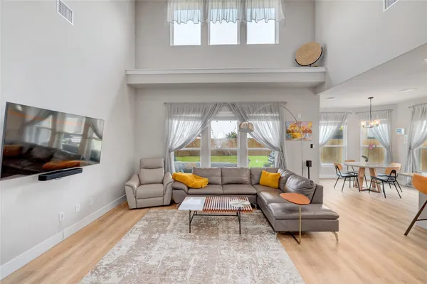 $3,350 | 317 Rock Knl Street, Liberty Hill, TX 78642