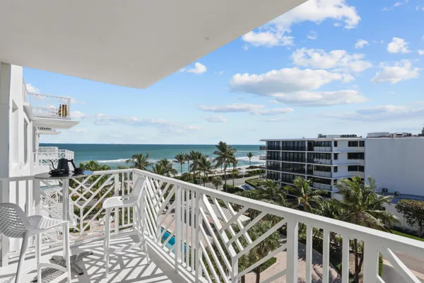 $10,000 | 170 North Ocean Boulevard, Unit 605, Palm Beach, FL 33480