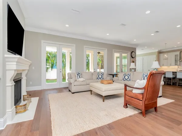 $12,000 | 4508 West Vasconia Street, Tampa, FL 33629