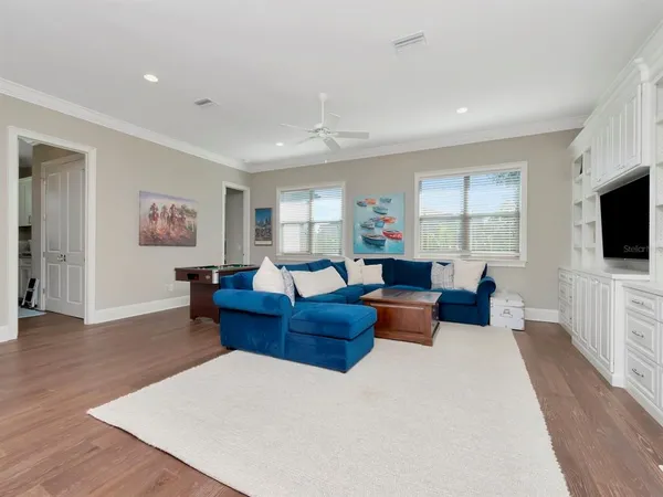 $12,000 | 4508 West Vasconia Street, Tampa, FL 33629