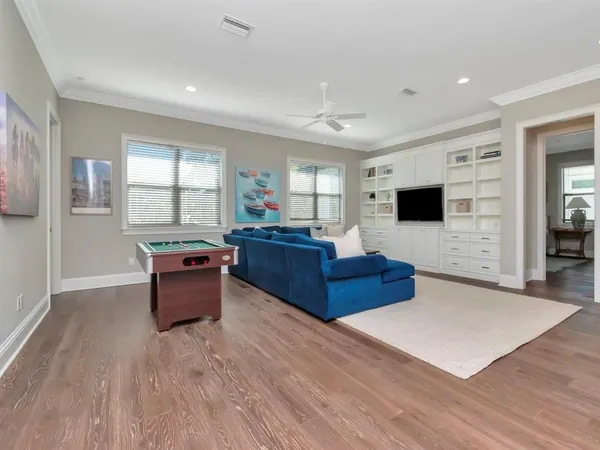 $12,000 | 4508 West Vasconia Street, Tampa, FL 33629