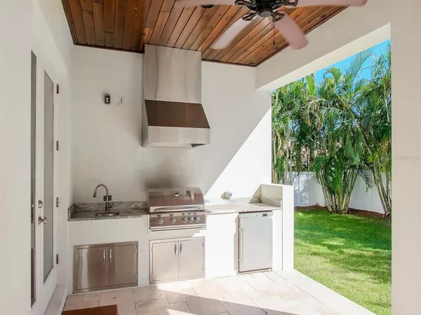 $12,000 | 4508 West Vasconia Street, Tampa, FL 33629