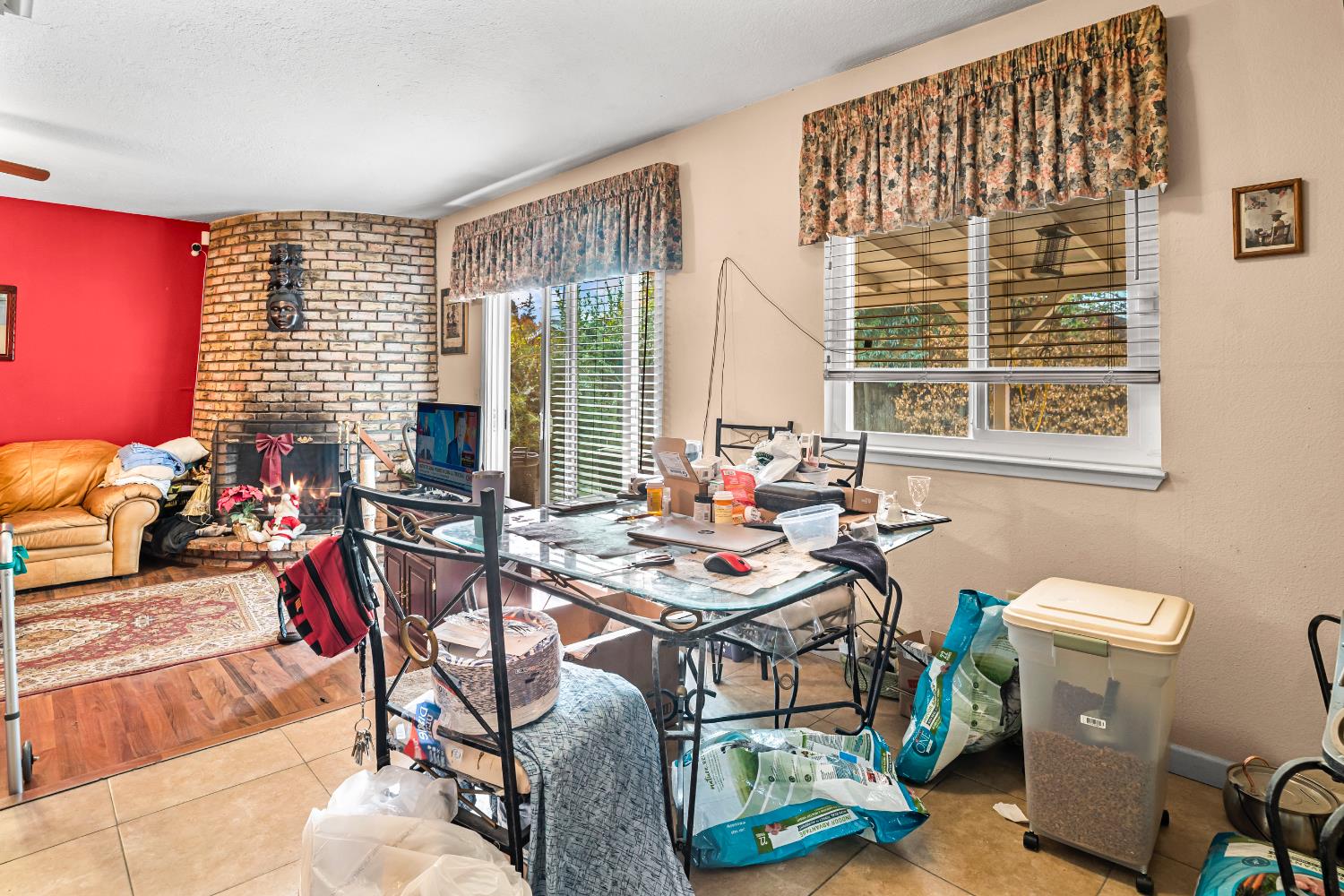3141 Lisa Drive Modesto, CA 95350 - Photo 13 of 29 a view of a livingroom with furniture and a window