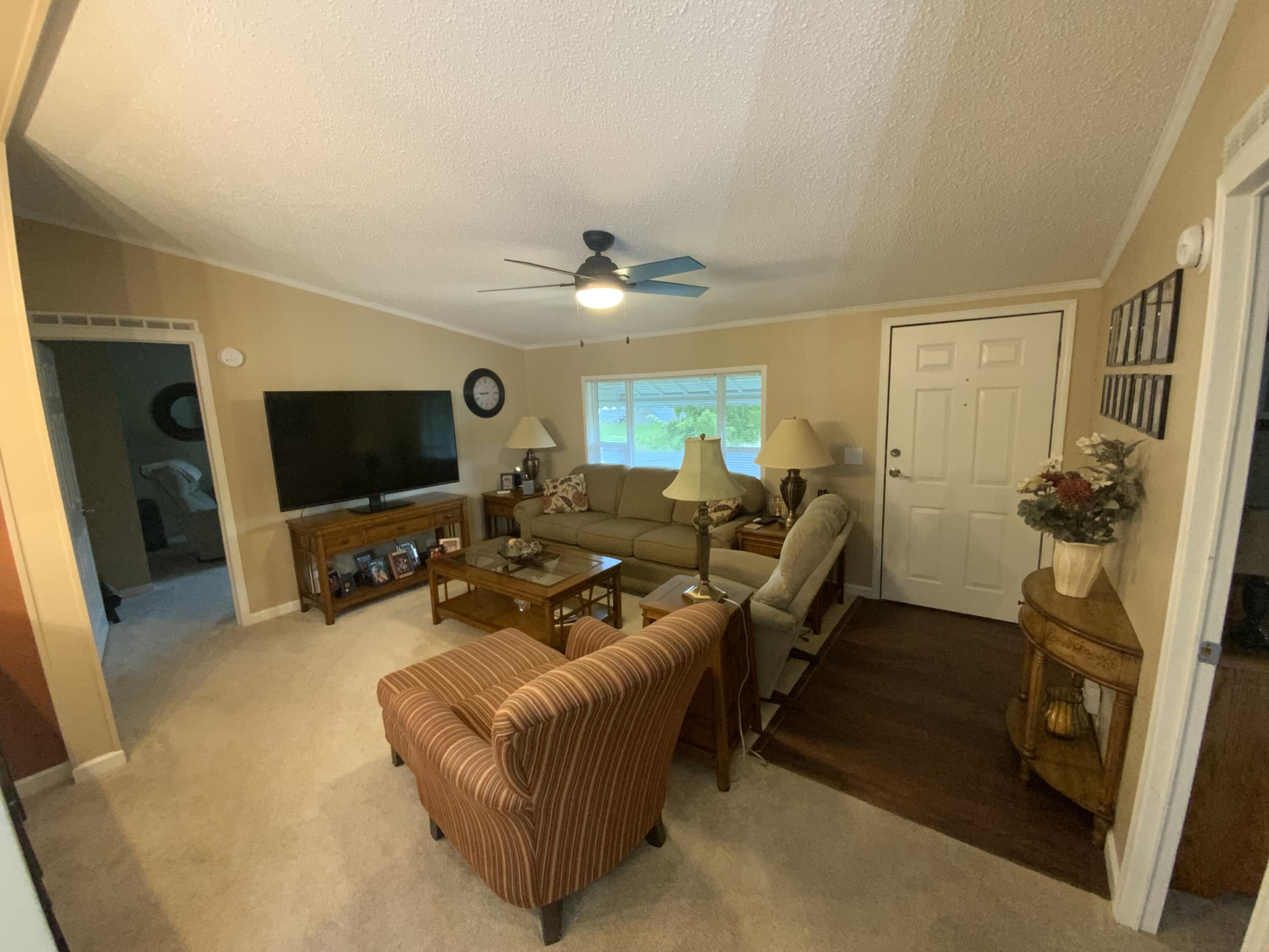 3840 Jarrow Street Jackson, MI 49201 - Photo 5 of 10 IMG_1029