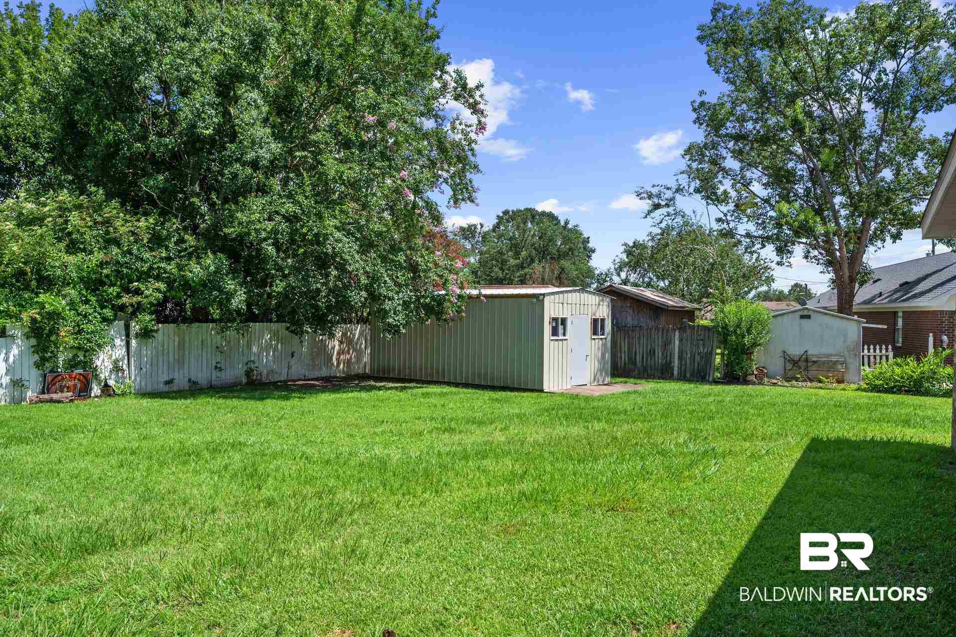 18874 Mahan Loop Robertsdale, AL 36567 - Photo 21 of 25