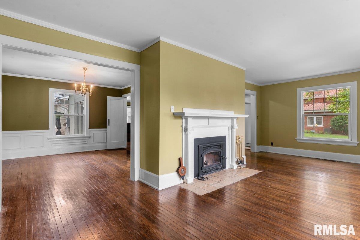 1325 South Bates Avenue Springfield, IL 62704 - Photo 12 of 55